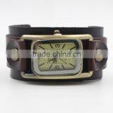 Wholesale Cheap Custom Logo Alloy Case Shape Genuine Leather Quartz Watch thumbnail-2