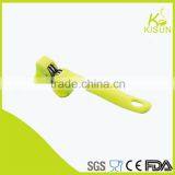 2015 April New Product Plastic Kitchen Knife Sharpener