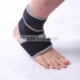 Adjustable neoprene foot support