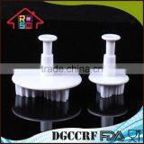 NBRSC Leaf Shape Plastic Mould Plunger Cookie Cutter Cake Mould Shape thumbnail-3