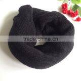 Acrylic Black Color Fashion Winter Knitted Round Neck Scarf Factory thumbnail-2