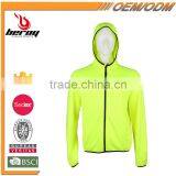 China Cheap Unbranded Mens Sportswear for Wholesale