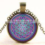 XP-TGN-LT-128 Wholesale Antique Diy Image Life Tree Pendant Glass Vintage Meaningful Dome Cabochon Necklace For Gift