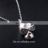 Latest Design Simple Skull Shaped Stainless Steel Pendant Necklace Carven Flower Jewelry thumbnail-4