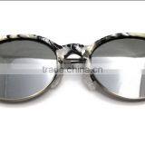 Fashion Style China Sunglass Manufacturers thumbnail-6