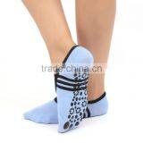 Woman Cotton Knitted Yoga Socks, Anti Slip Yoga Pilates Socks With Low Mqq thumbnail-3