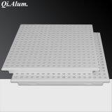 Metal Suspended Perforated Aluminum 600*600 Clip In Ceiling Tiles thumbnail-2