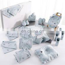 Latest Style 100 Cotton, Romper Full Month Lovely Carton Pattern Design New Born Baby Clothing Gift Set/