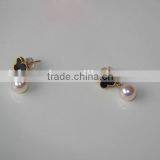 7.5-8 mm Akoya Pearl Earring thumbnail-5