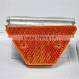 Direct Manufacture Microprism Reflectors Trapezoidal Retro-reflective Road Delineator Posted in Guardrail thumbnail-6