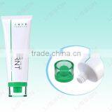 D40 70Ml-180Ml Oils Packaging Tube With Transparent Colored Acrylic Cap