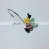 Bee Shape Decorative Resin Hooks thumbnail-1