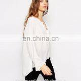 Wholesale Lace Up Folk Fashion White Long Sleeve Blouse for Women thumbnail-2