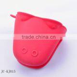 Cute Red Popular Silicone Heat Resistant Gloves
