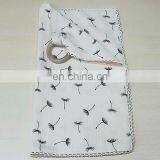 Нежная и милая детская четырехслойная полотняная пледь из бамбукового хлопка с резиновым грызуном - успокаивающий полотенец-одеяло