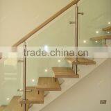 Single Stringer Staircase With Glass Railing