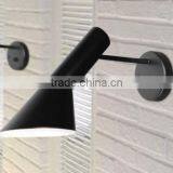Unique Design European Classical Metal Wall Lamp thumbnail-4