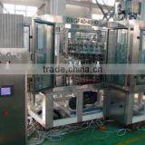 Горячее! DCGF Series - трехфункциональная машина для наполнения ПЭТ - бутылок газированными напитками под равновесным давлением thumbnail-1