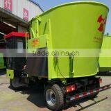 Vertical livestock feed mixer/TMR cattle feed mixer