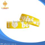 Top quality cheapest white logo debossed without color logo silicone bracelet