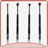 MAANGE New Style Fashion 4pcs Cosmetic Brush With Black Wooden Handle thumbnail-2