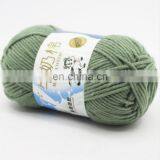 Бесплатные образцы ручной вязки оптовая продажа вязание 100% 16s 32s шелушеной детской молочной хлопчатобумажной акриловой тканной крючком вязаной пряжи, клубок пряжи thumbnail-4