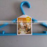 8PC PLASTIC HANGERS thumbnail-1