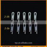 Cheap With Teeth U-shape Semitransparent Shirt Packing Plastic Clips thumbnail-6