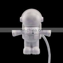 Hot Sale Usb Gadgets Spaceman Astronaut Usb Light With Gooseneck thumbnail-4