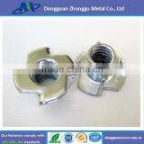 Zinc-plated Tee Nut With Prong thumbnail-1