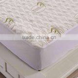 China Goods Wholesale Fireproof Mattress Cover/Soft Mattress Protector