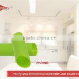 Silicon Kitchen Gadgets Green Silicone Garlic Peeler Tube thumbnail-1
