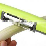 Hand Adjustable 3 In 1 Multifunction Fruit & Vegetable Peeler thumbnail-4