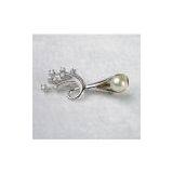Pearl Brooch thumbnail-1
