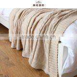 Cozy Design Big Sized Wool Cable Knit Blanket thumbnail-2