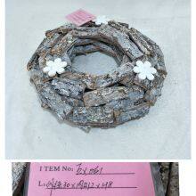 Poplar Bark Flower Wreath thumbnail-2