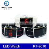 2014 Promotional Popular Fashion Rubber Men's LED Watches for Students thumbnail-3