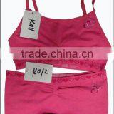 Yong Lady Seamless Camisole Bra and Panty Set thumbnail-1
