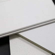 Telha de teto de fibra mineral com borda em tegue para absorção de som, design moderno para aplicação em hotéis thumbnail-3