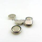 1.5V Zinc Manganese Button Batteries With High Quality and Low Price thumbnail-2