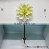 Factory Direct Ceramic Wall Hook With Flower Design for Decoration thumbnail-1
