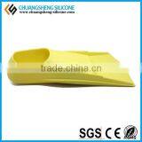 COMFORTABLE SILICONE SWIIMMING FINS WITH CLASSIC STYLE