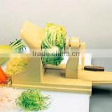 Manual Revolving vegetable garnish slicer Cabberina