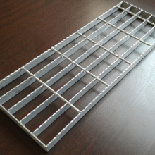 Galvanized Steel Slotted Drain Cover Grating for Solar Panel Installations thumbnail-1