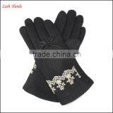 Ladies New Style Cheap Woolen Gloves With Lace on Cuff thumbnail-1