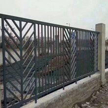 Blue and White or All Black Zinc Steel Fence Nets and Welded Iron Railings for Villas, Iron Art Fences for Construction Site Walls thumbnail-5