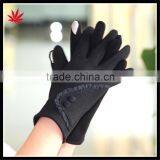 Ladies Micro Velvet Gloves With Buttons for Wholesale thumbnail-3
