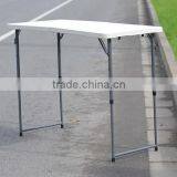 Easy Handling Folding Picnic Table thumbnail-4