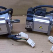 R88G-HPG14A33050B OMRON 3 Phase AC Servo Motor Industrial Control thumbnail-1