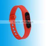 R0805 2016 Digital Sport Led Watch thumbnail-5